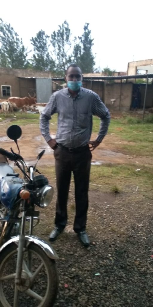 Empower young entrepreneurs in Kenya