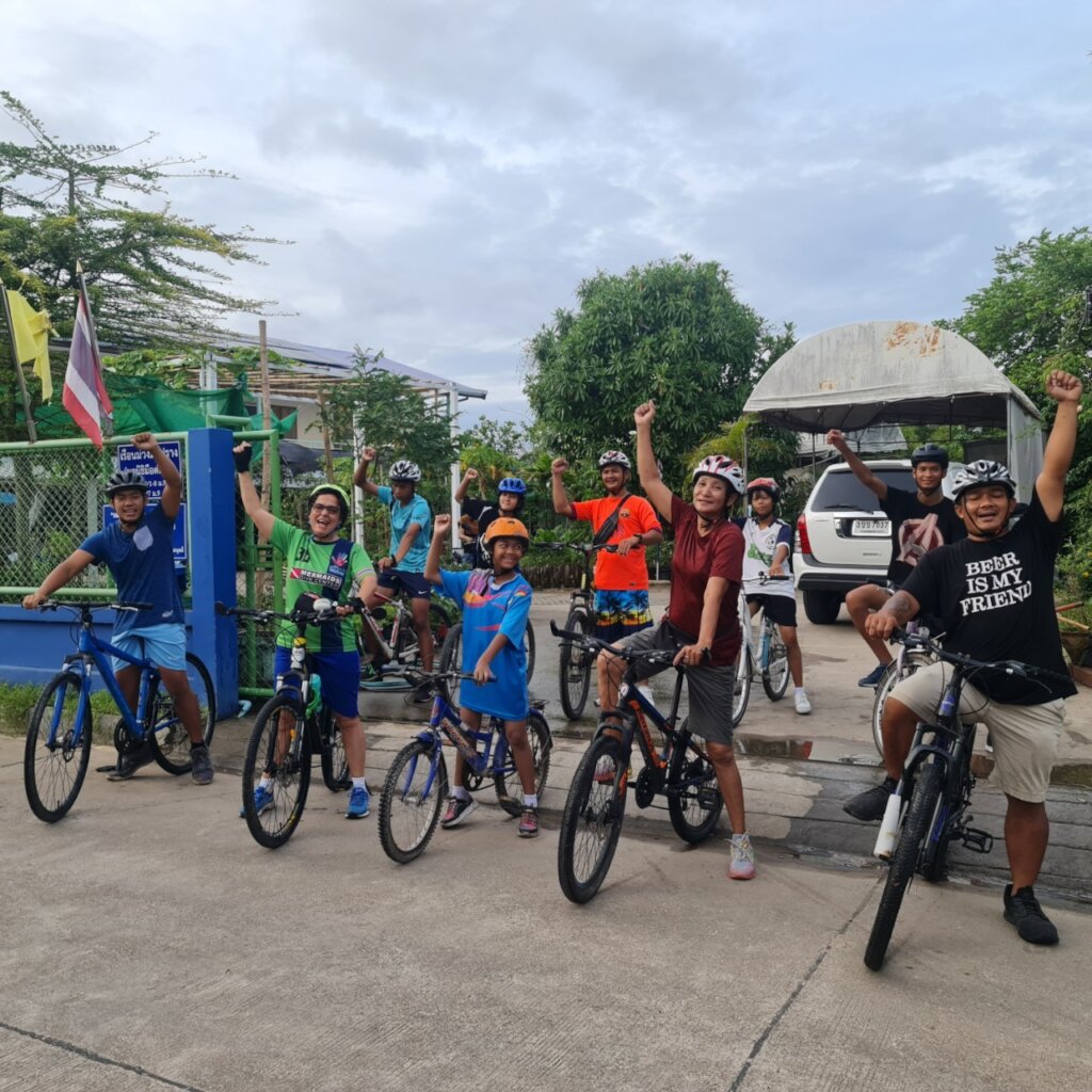 Hand to Hand 800km Bike Ride