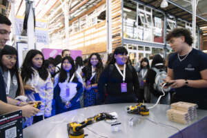 Interactive booths at Chicas Lideres en Tecnologia
