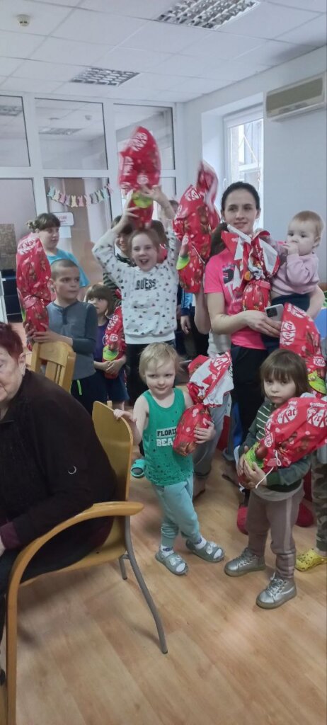 Easter holiday in the Shelter Your support