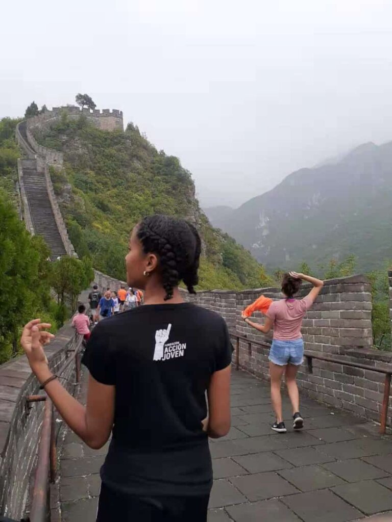 Let's support Laritza's studies: + Solidarity