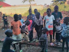 Street Life, after a disaster, children most victi
