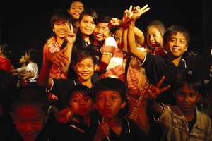 Summer Arts Camp for Orphans 2010 - Cambodia