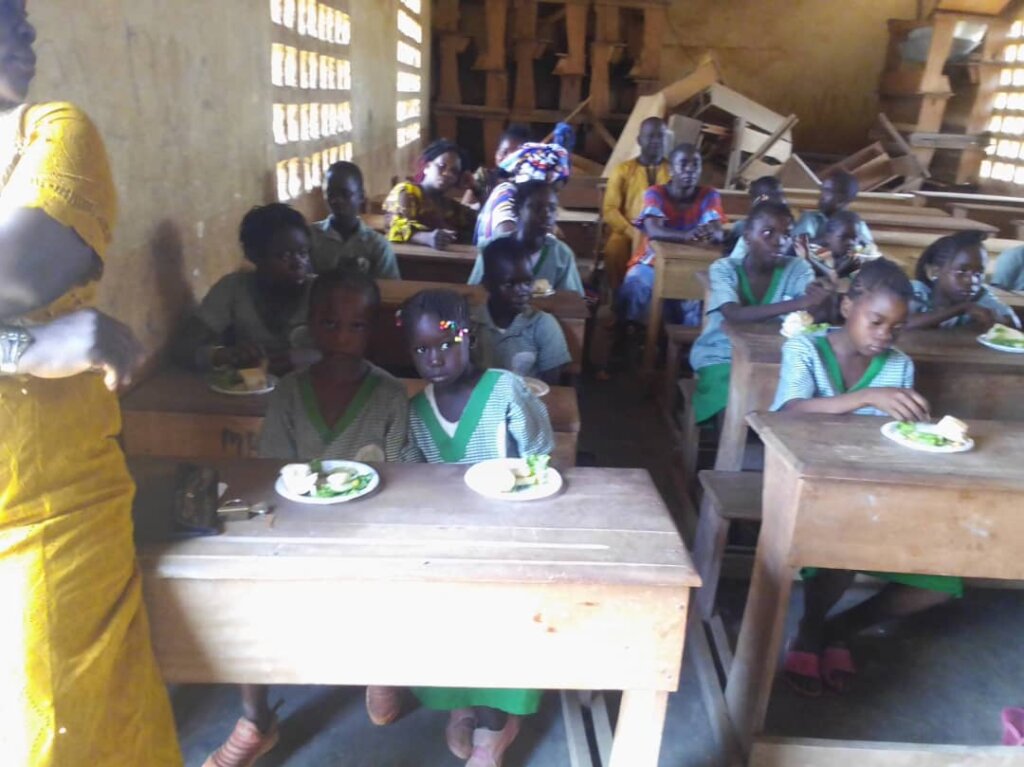 Provide healthy water & food for 5,953 children