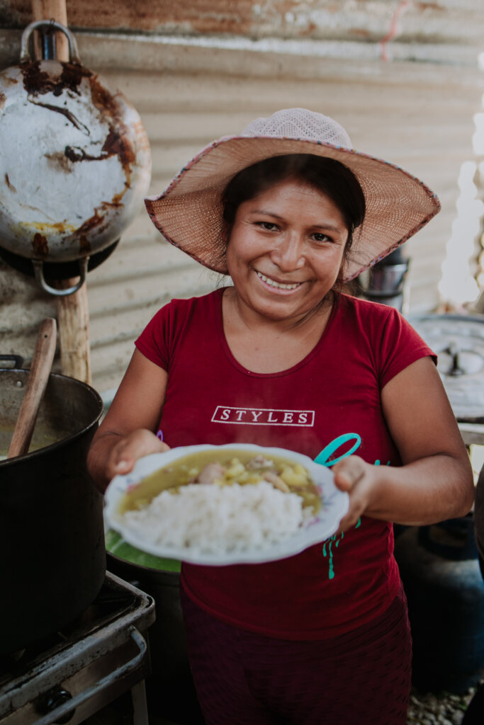 Food program in Peru