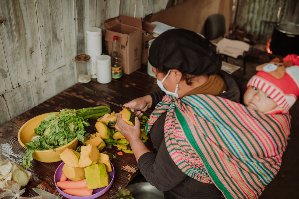 Food program in Peru