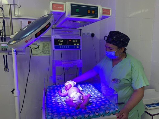 Help to cure newborns from jaundice in Kazakhstan