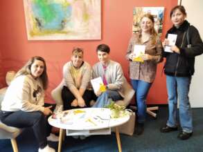 volunteers in training