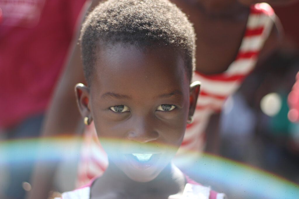 Support the rights of 125 children to education