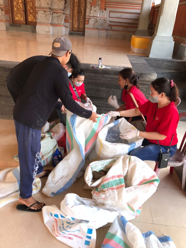 Cash For Trash & Waste Education for 200 Families