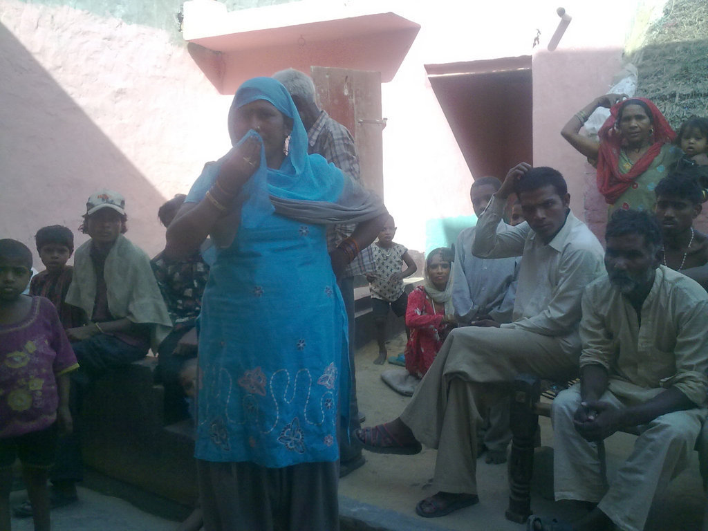 Provide solar power for 250 poor Indian families