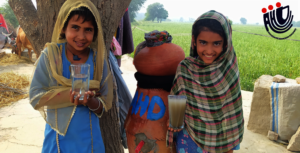 Gilrs Happy to drink clean water