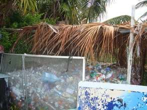 Current storage centre