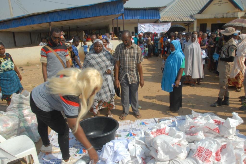 DECEMBER to Remember! Spreading love To Women