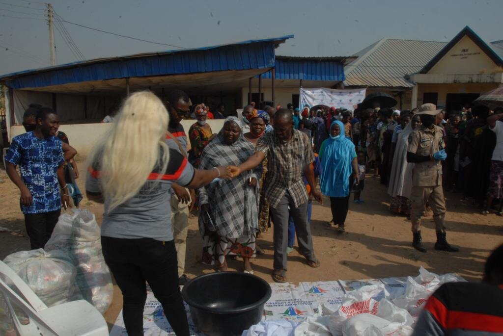 DECEMBER to Remember! Spreading love To Women