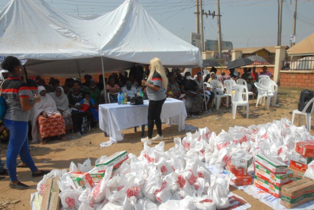 DECEMBER to Remember! Spreading love To Women