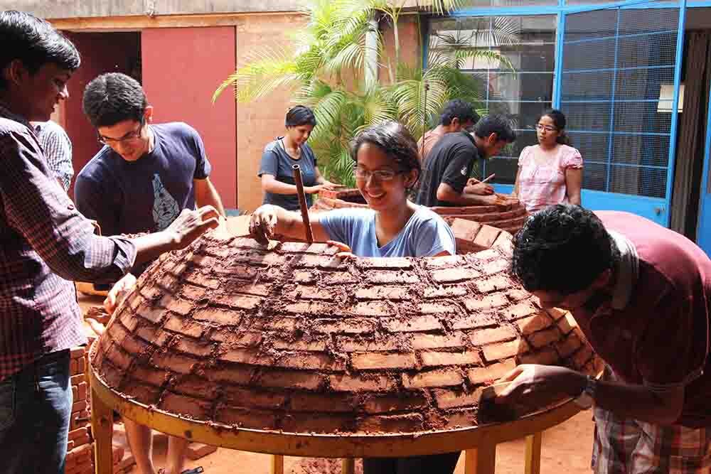 Building with earth - Auroville Earth Institute