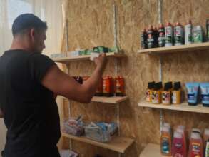 Shopping at the Free Shop, July 2024