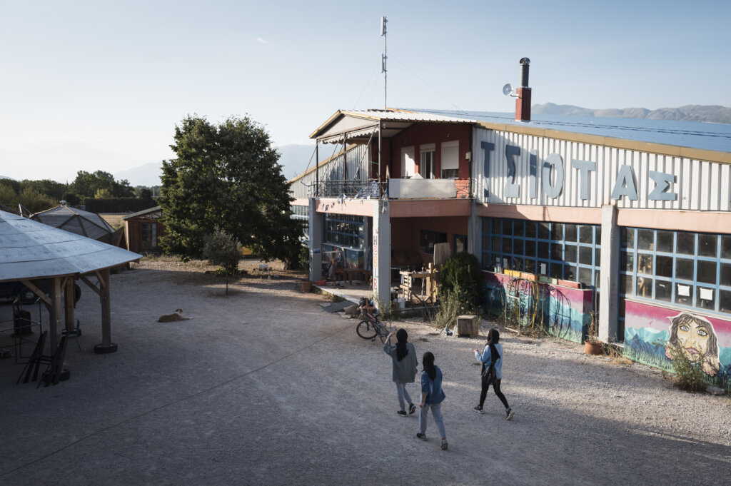 Creating Dignified Lives for 1.000+ Asylum Seekers