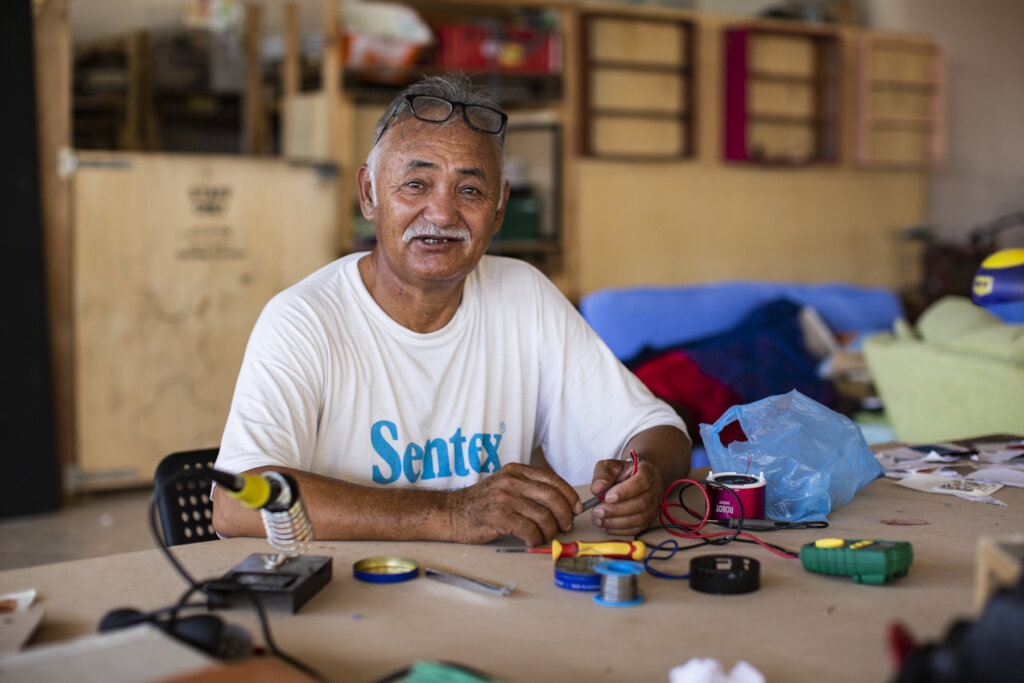 Creating Dignified Lives for 1.000+ Asylum Seekers