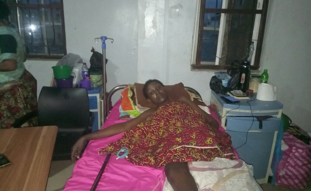 Help Mercy to Amputate her Decaying Leg in Nigeria