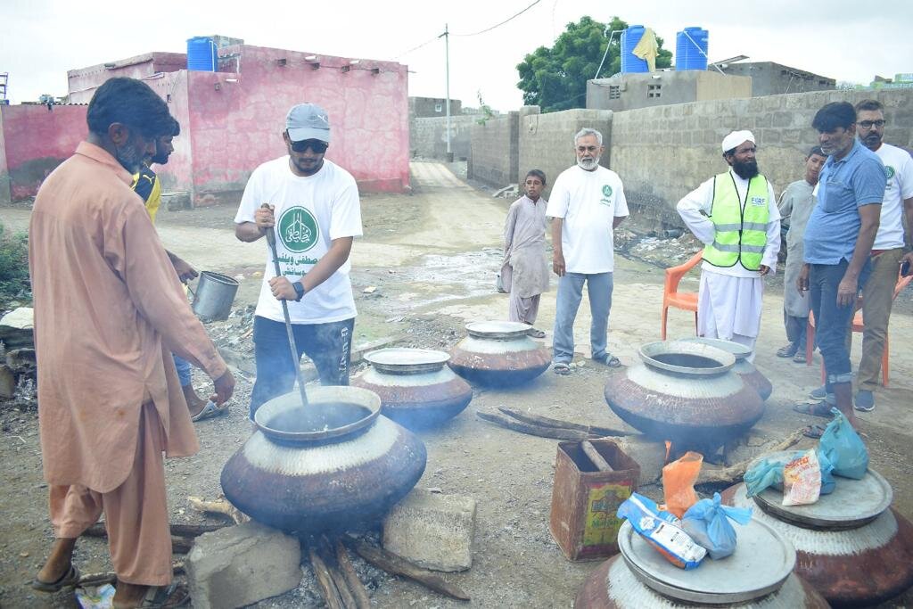 Relief & Rehabilitation for Pakistan Flood Victims