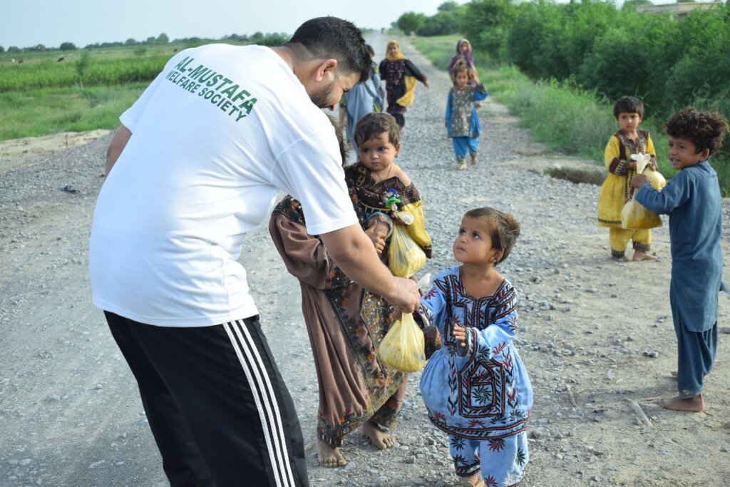 Relief & Rehabilitation for Pakistan Flood Victims