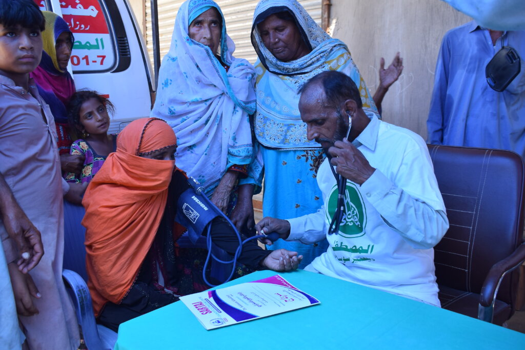 Relief & Rehabilitation for Pakistan Flood Victims