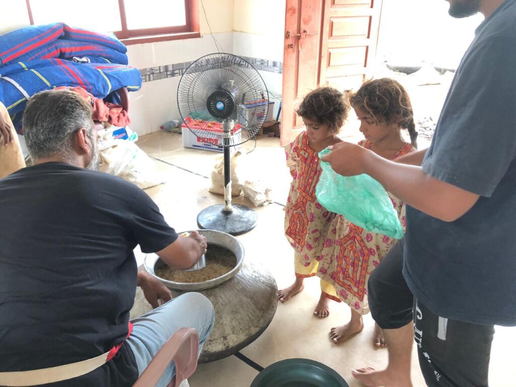 Relief & Rehabilitation for Pakistan Flood Victims