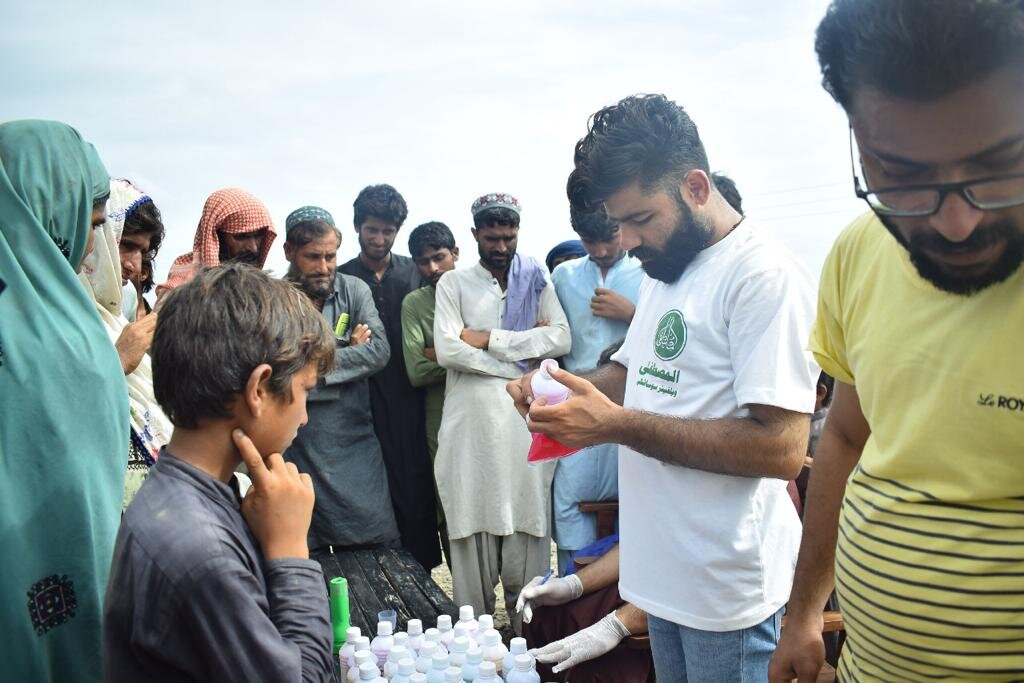 Relief & Rehabilitation for Pakistan Flood Victims