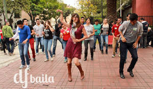 DFBaila looks community bonds through dancing