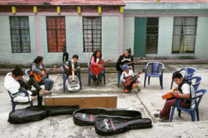 Music classes in "El Chante"