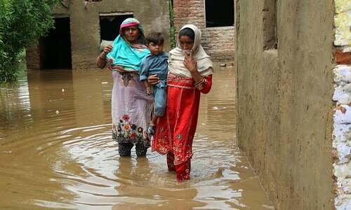 Flood-affected Pakistani families call for help
