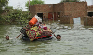 Flood-affected Pakistani families call for help