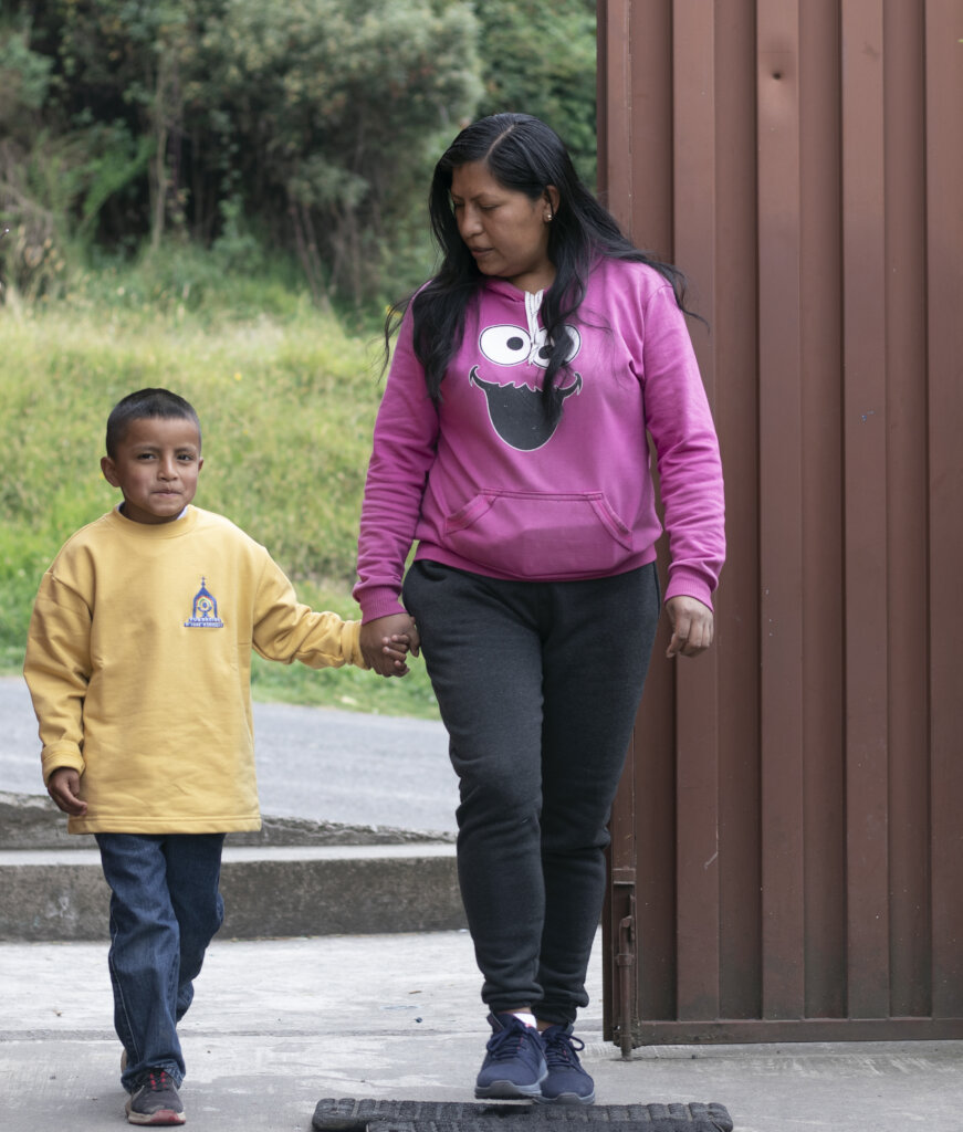 Help Create Opportunity For Single Mothers