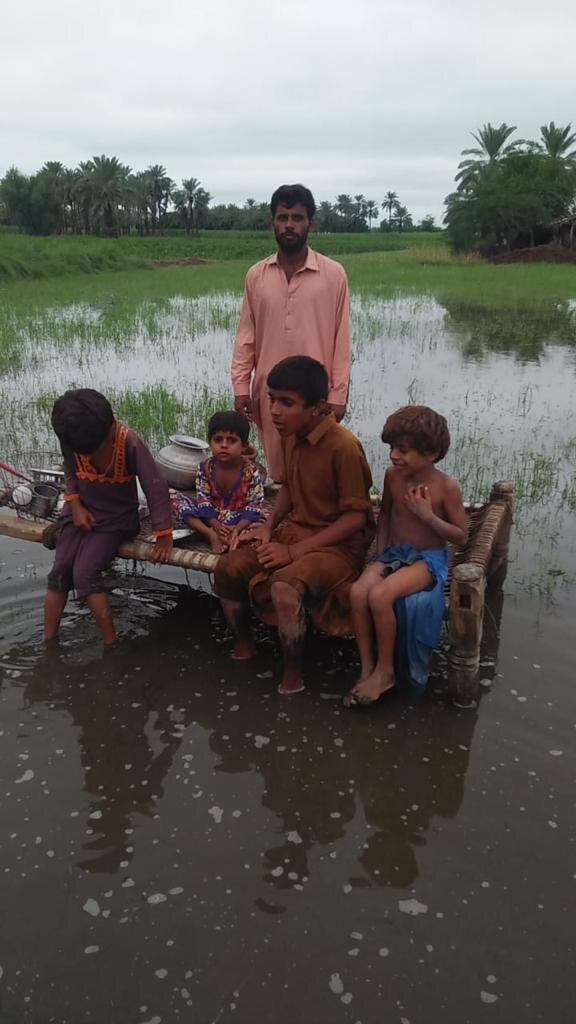 REACHING FLOOD AFFECTED CHILDREN IN PAKISTAN