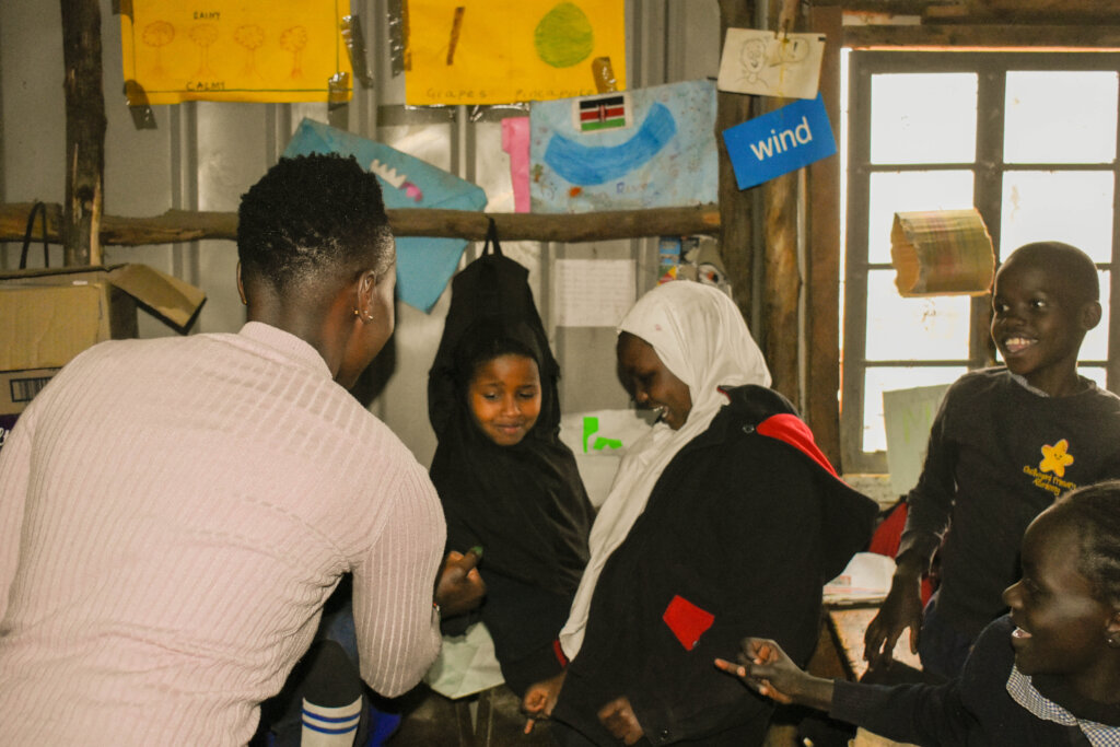Educate underserved girls in Kibera.