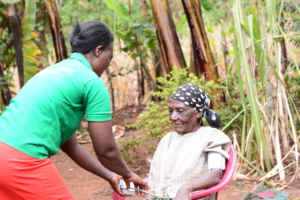 A CHV conducting BP Screening