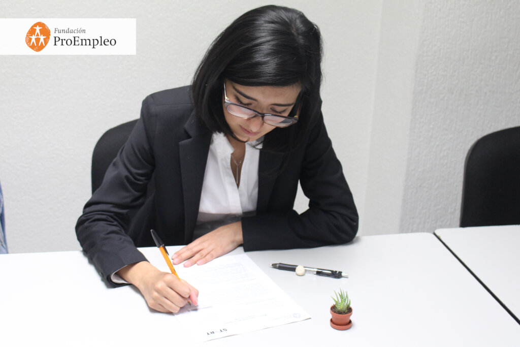 Young people empowering themselves the employment