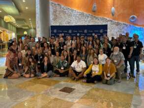 Austin the sage with group at Reef Futures Cancun