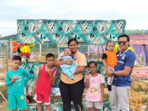 Talua with his family in Tuvalu
