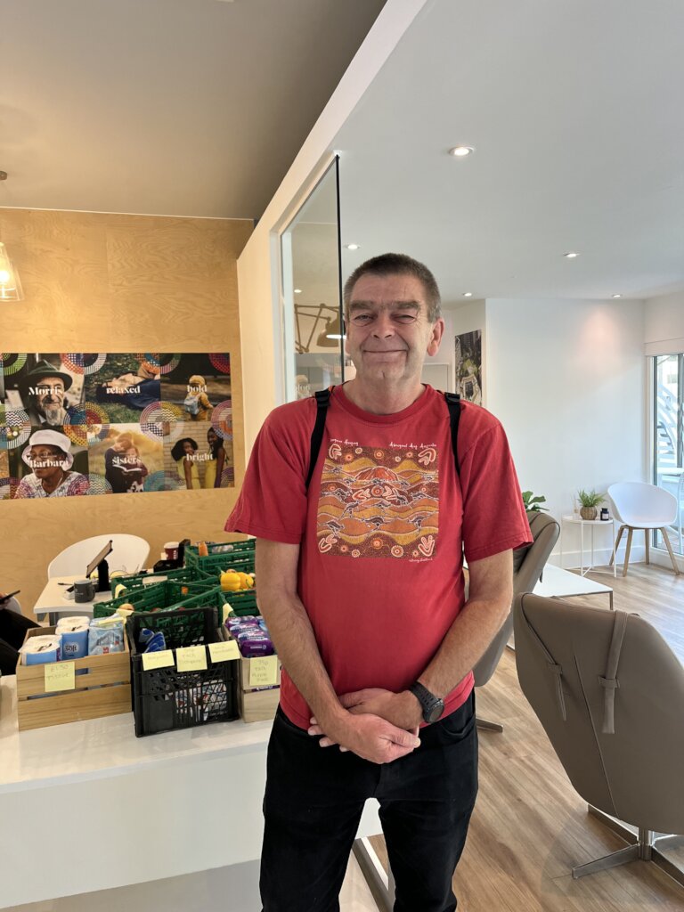 Support a Community hub on Lambeth Walk, London