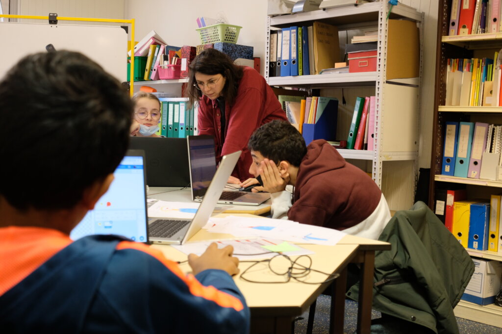 Help us to reduce the digital divide for children