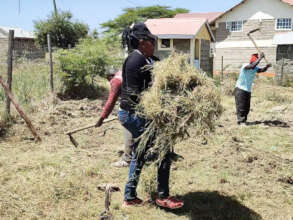 Stella and her team clear land at Eretiti