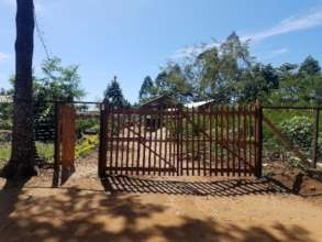 New gate for nursery in Mambasa to prevent goats