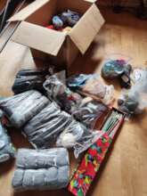 Wool boxes packed for craft groups in Ukraine