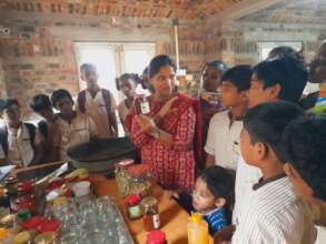 School students visit Home Science lab