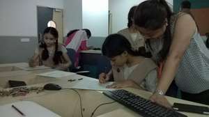 Sharing the workspace of Volunteers