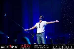 Atif Aslam Onstage 3
