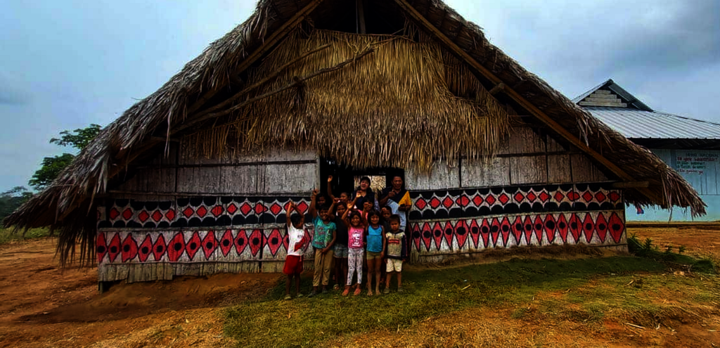 Learning resources for Colombian rural schools